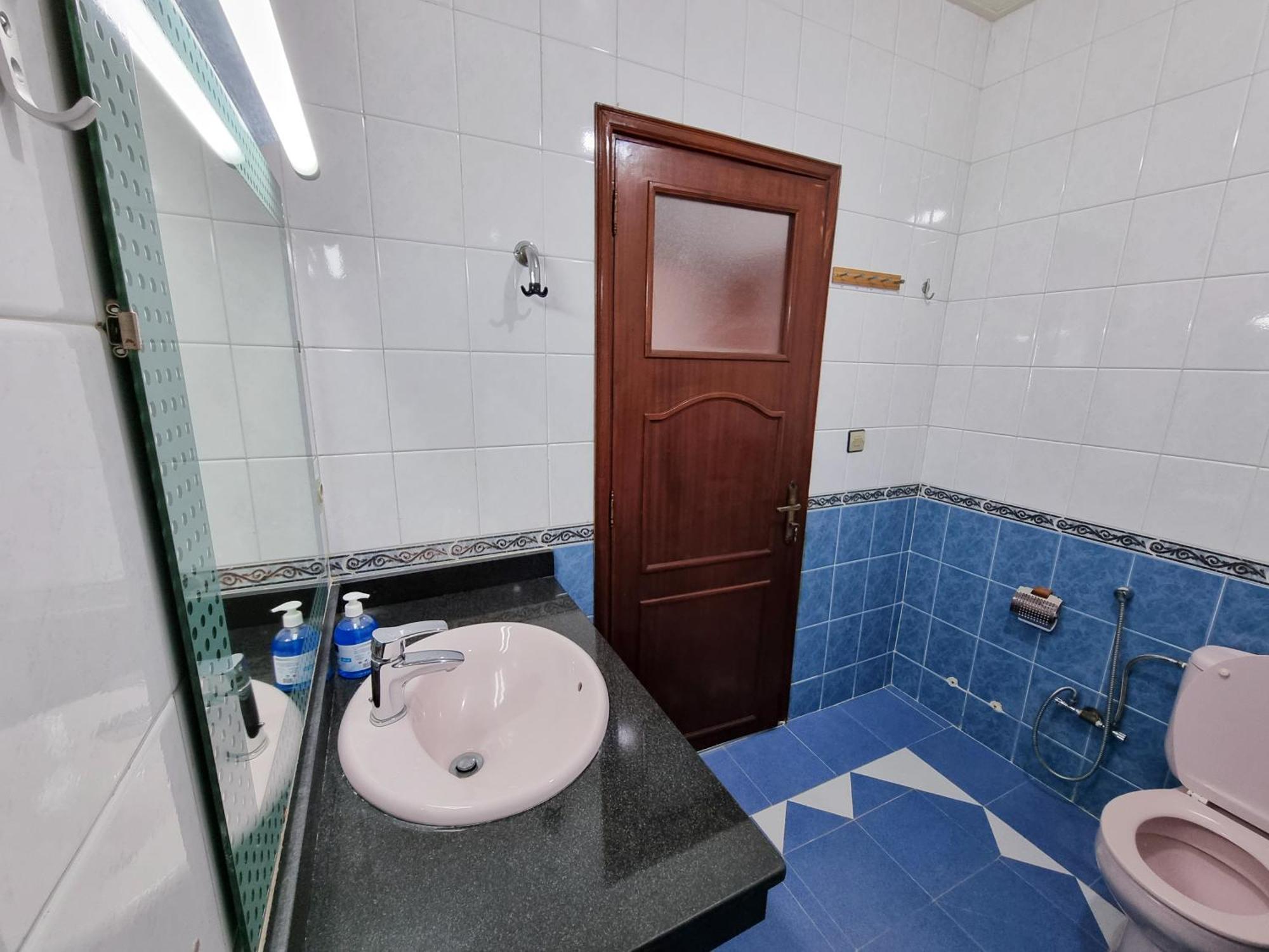 Apartment Elegant With Stunning Sea And Port View Near Attractions